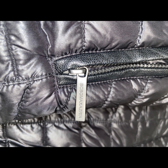 BCBG Hooded Reversible Rabbit Fur Hooded Vest - Picture 8 of 12